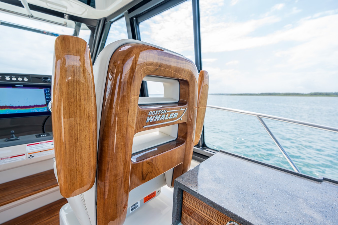 2026 Boston Whaler 405 Conquest 21