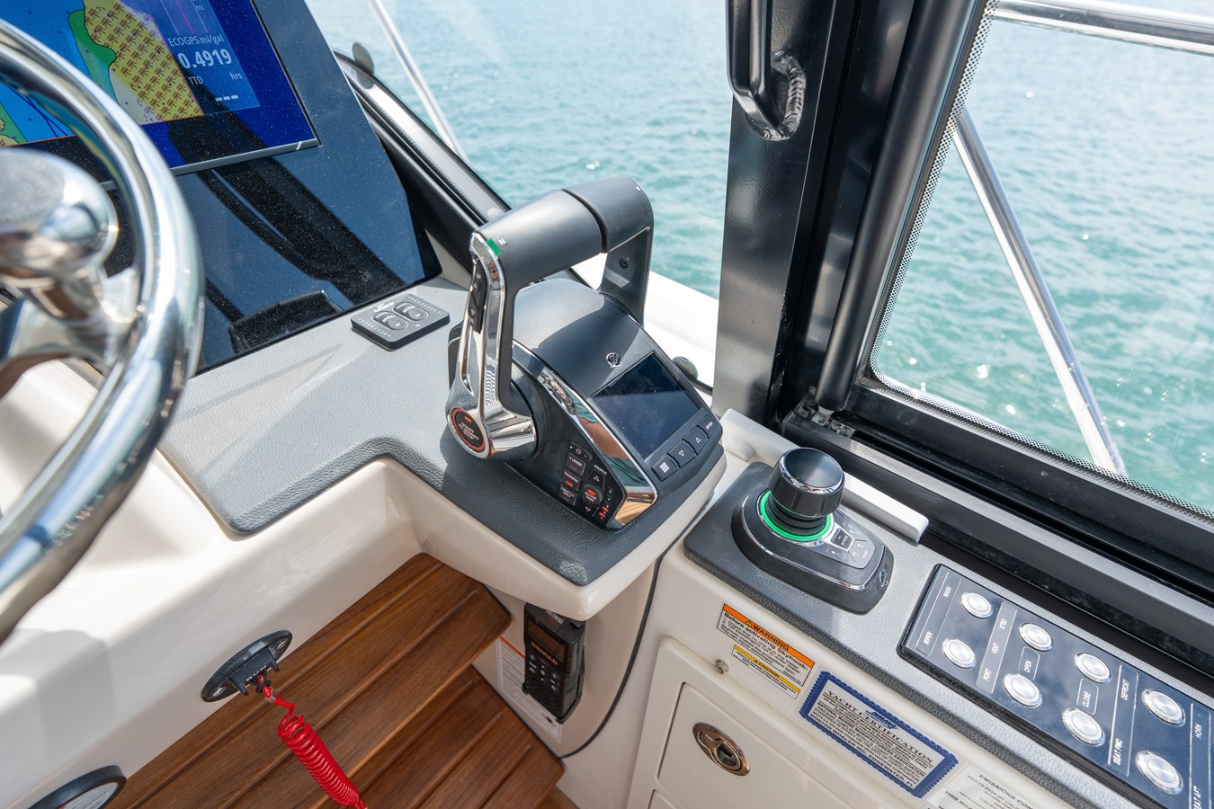 2026 Boston Whaler 405 Conquest 29