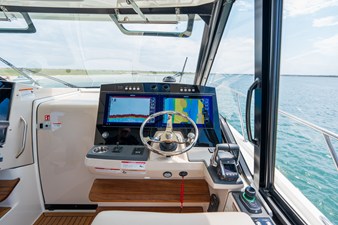 2026 Boston Whaler 405 Conquest 24
