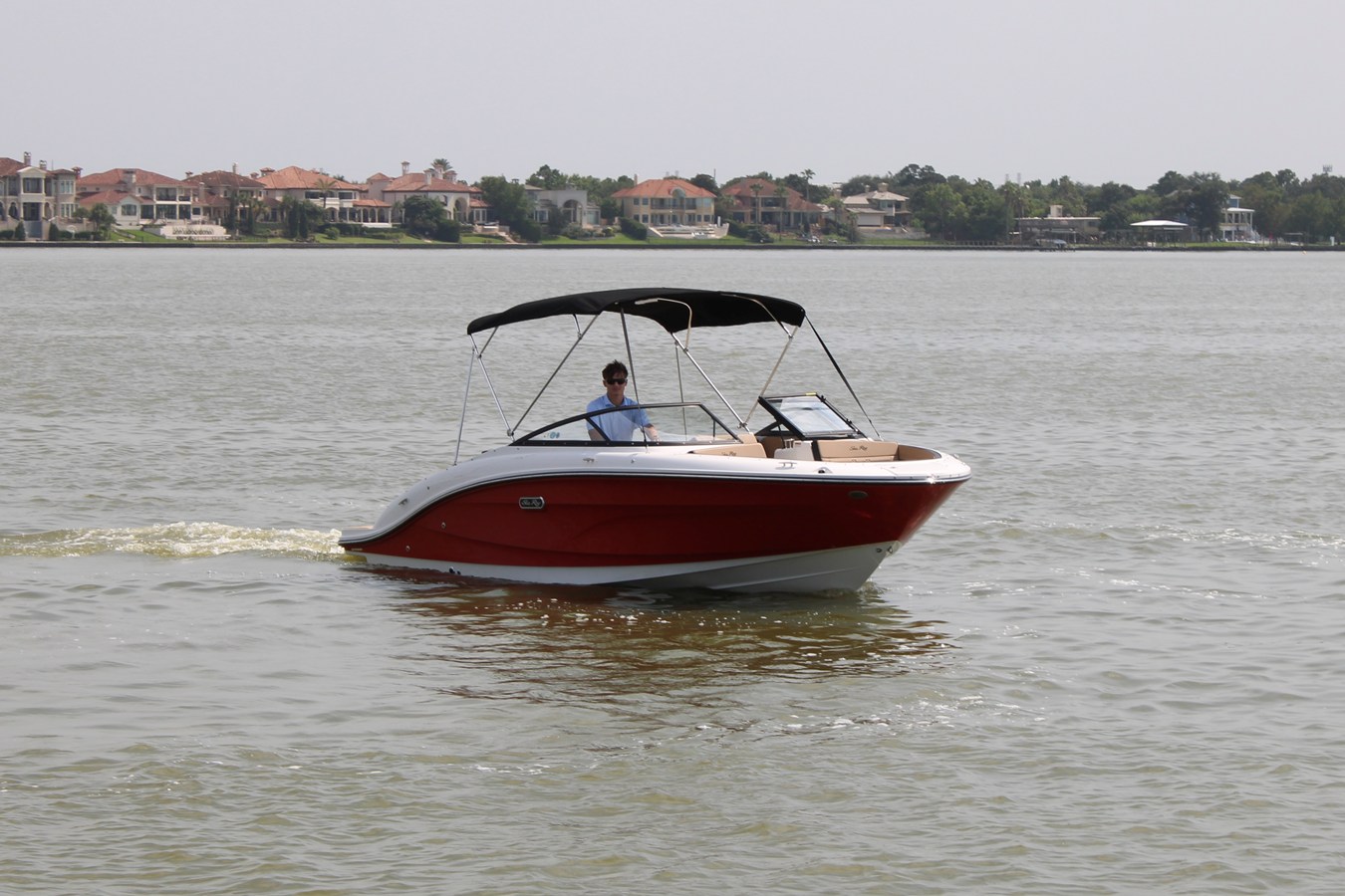 2026 Sea Ray SPX 210 4