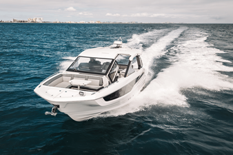Galeon 325 GTO 2 2023 Galeon 325 GTO 3