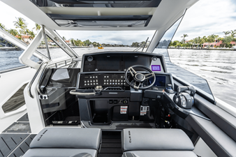 Galeon 325 GTO 8 2023 Galeon 325 GTO 9