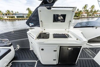 Galeon 325 GTO 11 2023 Galeon 325 GTO 12