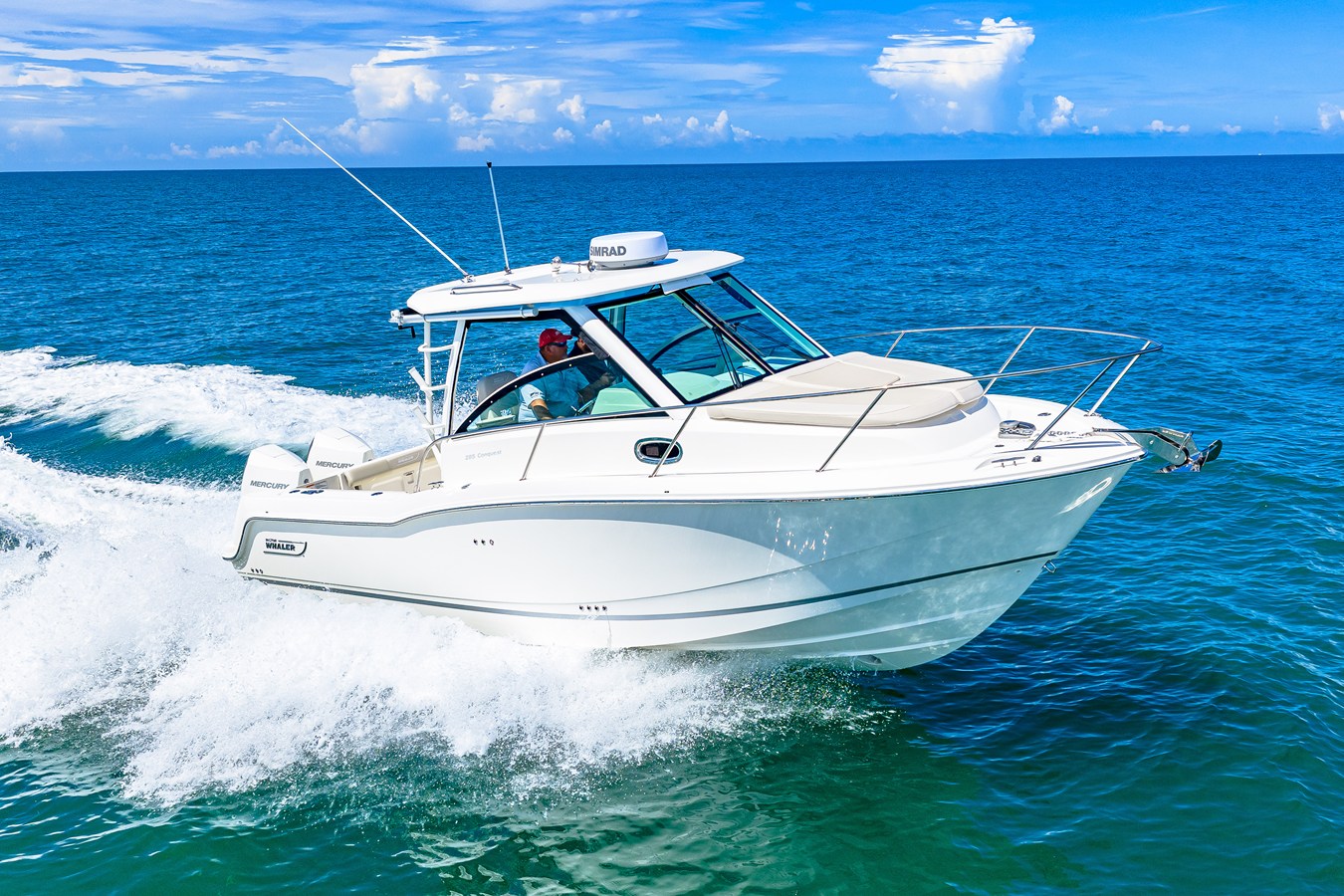 2027 Boston Whaler 285 Conquest 16