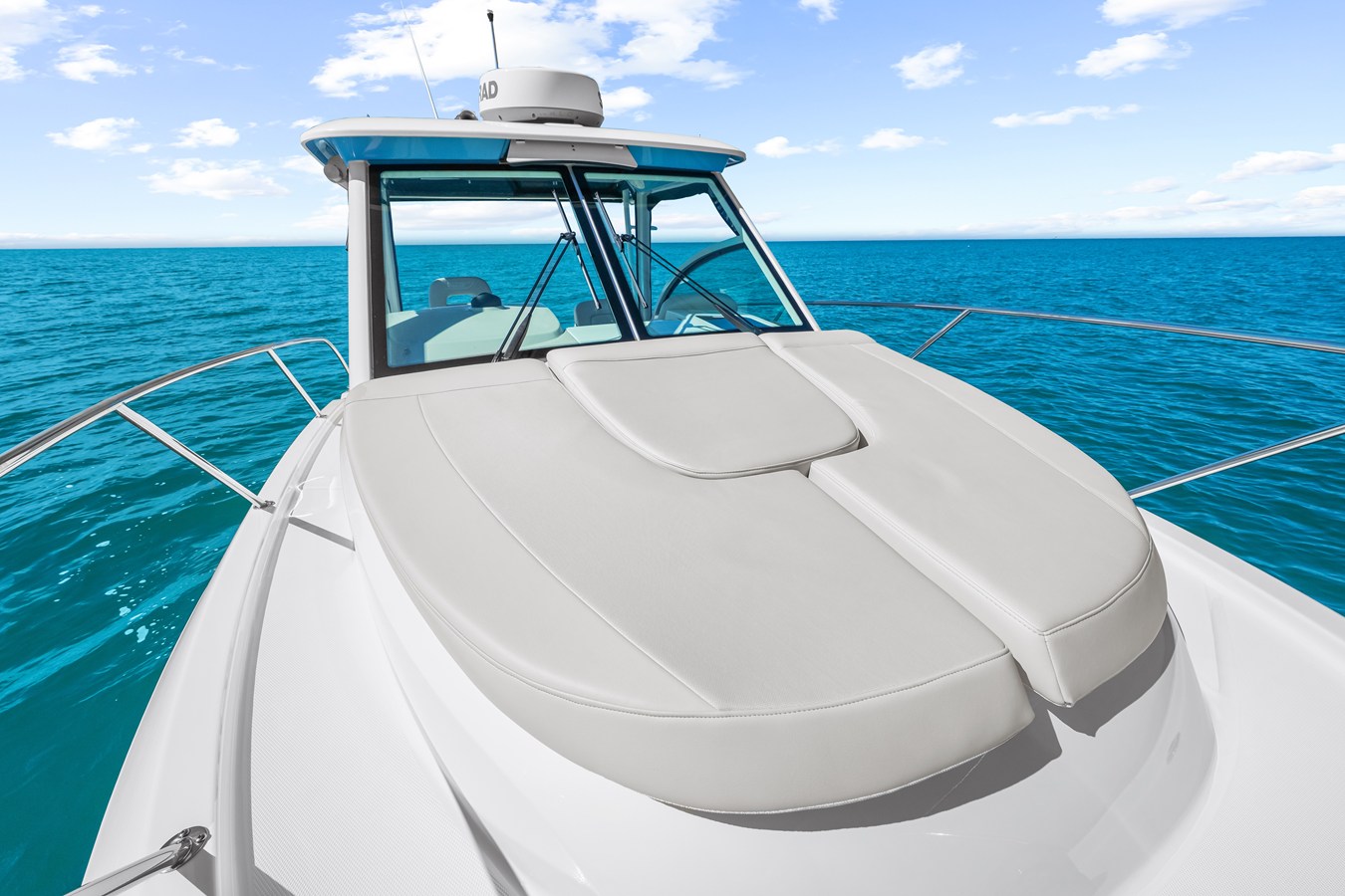 2027 Boston Whaler 285 Conquest 40