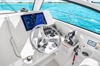 2027 Boston Whaler 285 Conquest 34