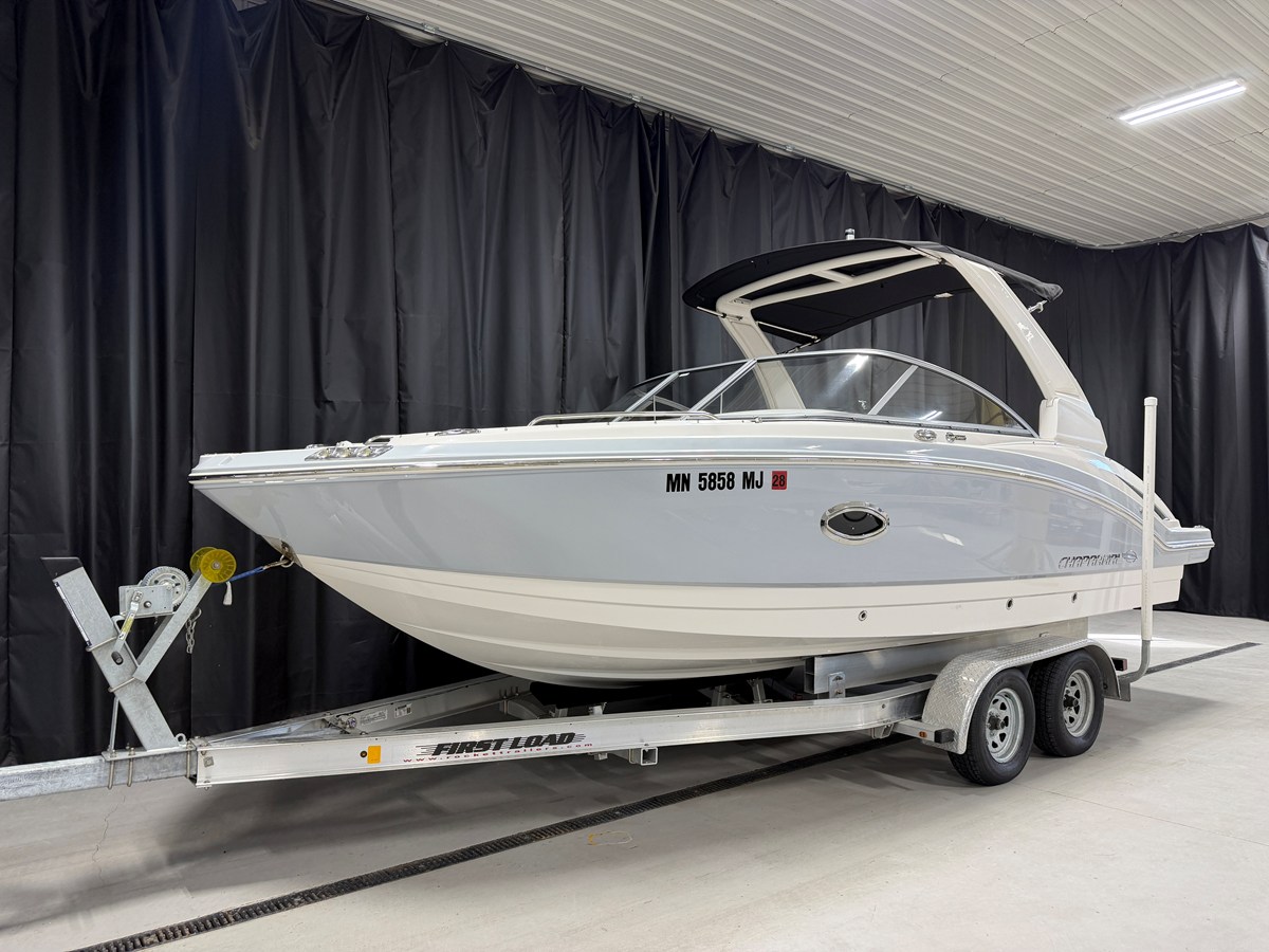 2019 Chaparral 230 SUNCOAST 3