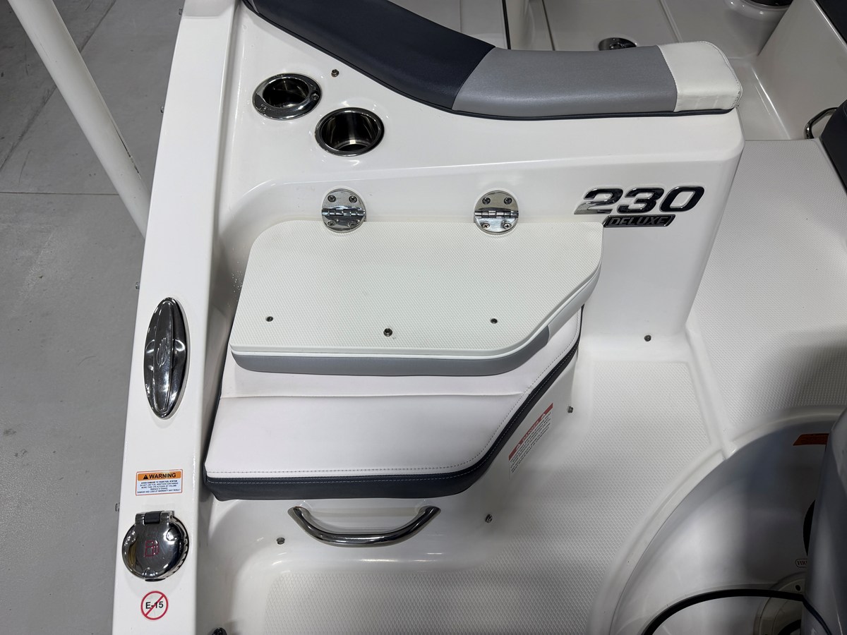 2019 Chaparral 230 SUNCOAST 24