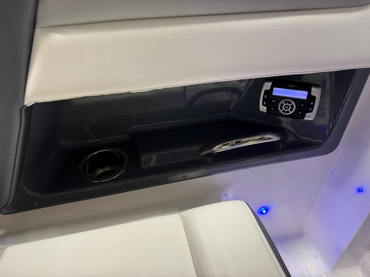2019 Chaparral 230 SUNCOAST 53