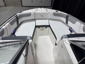 2019 Chaparral 230 SUNCOAST 84