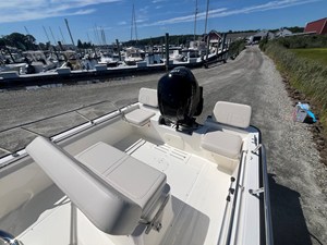 Boston Whaler 170 Montauk 4 2026 Boston Whaler 170 Montauk 5