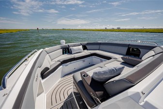 Galeon 375 GTO 41 2025 Galeon 375 GTO 42