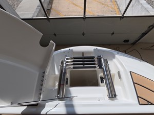 2026 Sea Ray SDX 230 Outboard 22