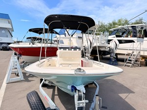 Boston Whaler 150 Montauk 3 2026 Boston Whaler 150 Montauk 4