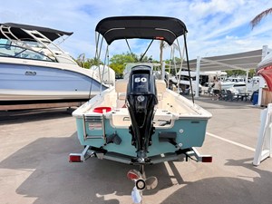 Boston Whaler 150 Montauk 10 2026 Boston Whaler 150 Montauk 11