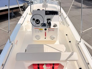 Boston Whaler 150 Montauk 15 2026 Boston Whaler 150 Montauk 16