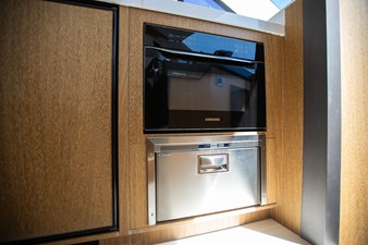Galeon 420 31 2018 Galeon 420 32