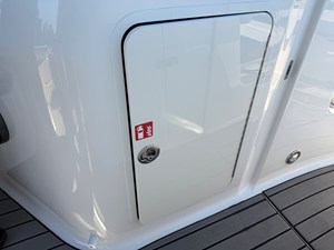 2026 Sea Ray SDX 230 31