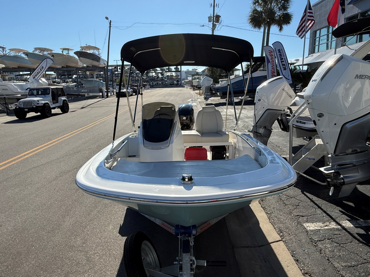 2024 Boston Whaler 130 Super Sport 3