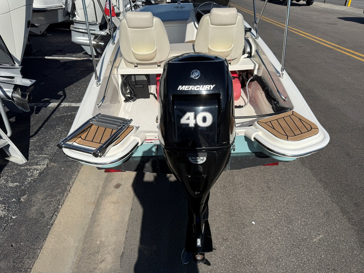 2024 Boston Whaler 130 Super Sport 5