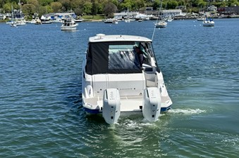 Sea Ray Sundancer 320 Outboard 47 2026 Sea Ray Sundancer 320 Outboard 48