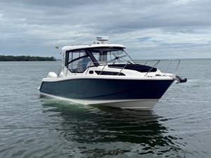 Boston Whaler 325 CONQUEST 4 2024 Boston Whaler 325 CONQUEST 5