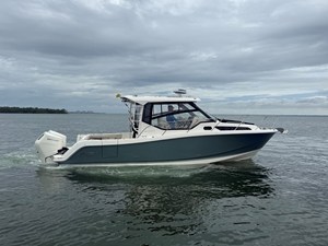 Boston Whaler 325 CONQUEST 8 2024 Boston Whaler 325 CONQUEST 9