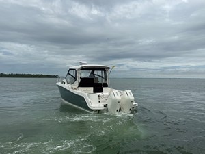 Boston Whaler 325 CONQUEST 12 2024 Boston Whaler 325 CONQUEST 13