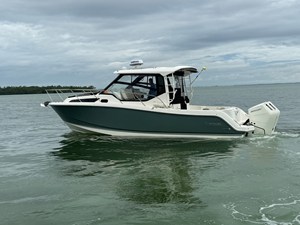 Boston Whaler 325 CONQUEST 14 2024 Boston Whaler 325 CONQUEST 15
