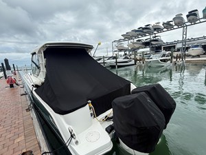 Boston Whaler 325 CONQUEST 32 2024 Boston Whaler 325 CONQUEST 33