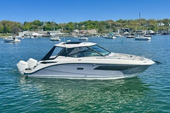 Sea Ray Sundancer 320 Outboard 0 2026 Sea Ray Sundancer 320 Outboard 1