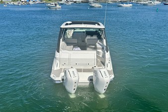 Sea Ray Sundancer 320 Outboard 3 2026 Sea Ray Sundancer 320 Outboard 4