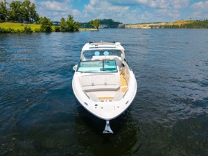 Sea Ray SLX 400 Outboard 37 2026 Sea Ray SLX 400 Outboard 38