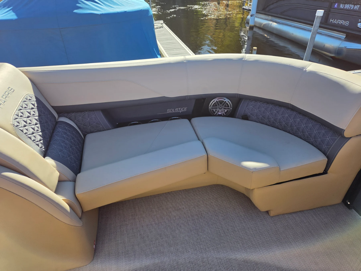 2025 Harris 230 Solstice 24