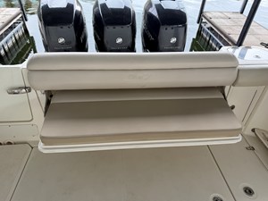 Boston Whaler 350 OUTRAGE 26 2017 Boston Whaler 350 OUTRAGE 27