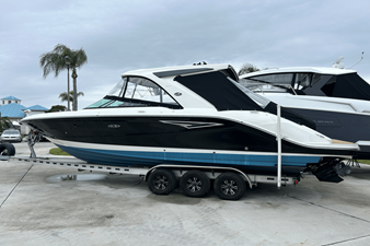 Sea Ray 310 SLX 1 2024 Sea Ray 310 SLX 2