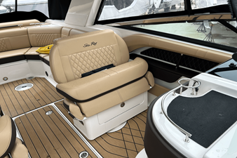 Sea Ray 310 SLX 13 2024 Sea Ray 310 SLX 14