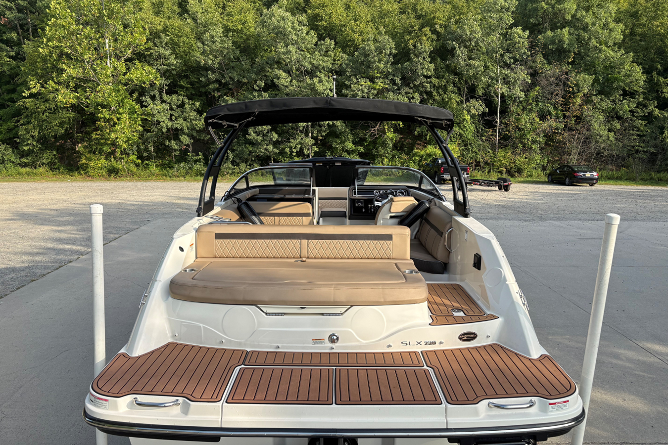 2017 Sea Ray 230 SLX 4