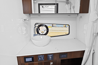 Cruisers Yachts 34 GLS Outboard 46 2026 Cruisers Yachts 34 GLS Outboard 47