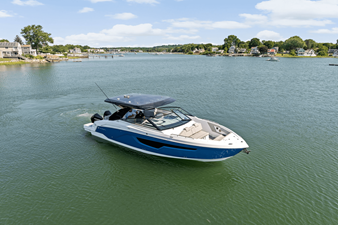 Cruisers Yachts 34 GLS Outboard 66 2026 Cruisers Yachts 34 GLS Outboard 67