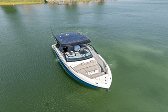 Cruisers Yachts 34 GLS Outboard 72 2026 Cruisers Yachts 34 GLS Outboard 73