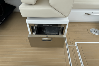 Cruisers Yachts 34 GLS 31 2026 Cruisers Yachts 34 GLS 32