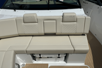 Cruisers Yachts 34 GLS 55 2026 Cruisers Yachts 34 GLS 56