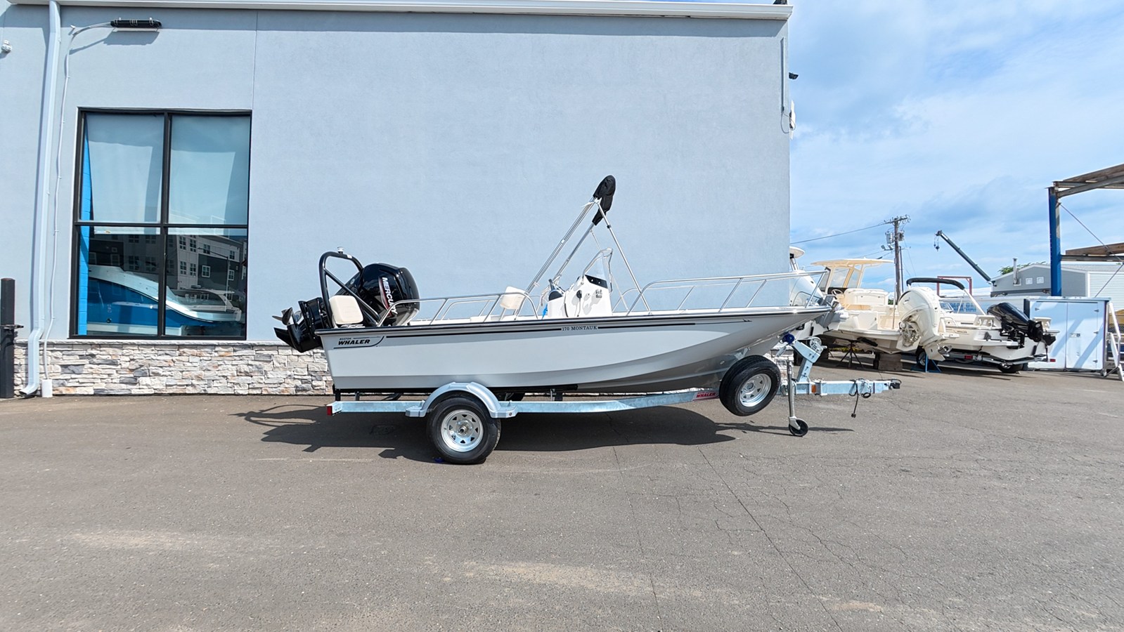 2026 Boston Whaler 170 Montauk 2