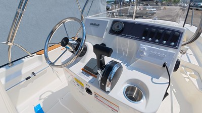 2026 Boston Whaler 170 Montauk 14