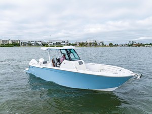 Bertram 28 CC 5 2024 Bertram 28 CC 6