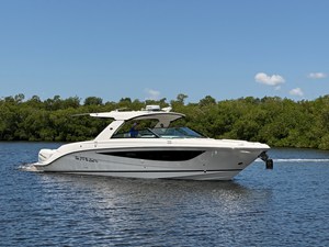 Sea Ray 400 SLX OB 1 2020 Sea Ray 400 SLX OB 2