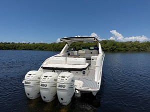 Sea Ray 400 SLX OB 8 2020 Sea Ray 400 SLX OB 9