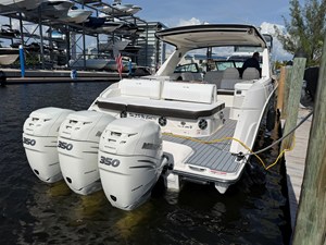 Sea Ray 400 SLX OB 12 2020 Sea Ray 400 SLX OB 13