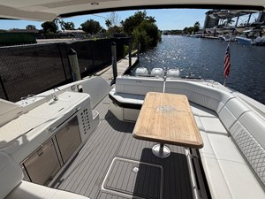Sea Ray 400 SLX OB 18 2020 Sea Ray 400 SLX OB 19